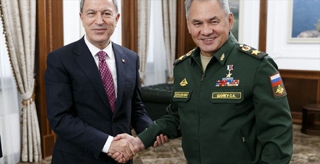 Son dakika! Bakan Akar, Rusya Savunma Bakanı Şoygu ile görüştü