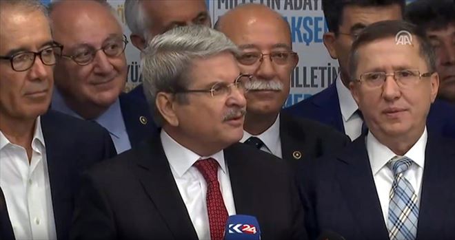 İYİ Parti´nin Basın Toplantısında Skandal! Çıray´ın Gafını, Türkkan Düzeltti
