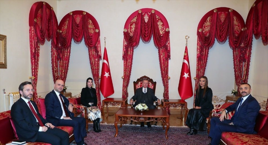 Erdoğan, Hande Yener ve Demet Akalın