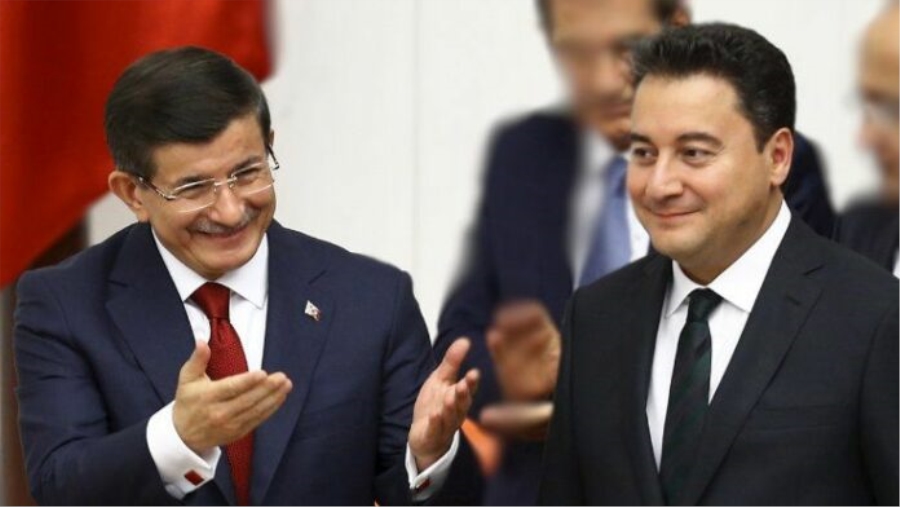 Fehmi Koru; CB Erdoğan suçladı, suçlanan Davutoğlu eli yükseltti.. Yeni muhalefet siyasette yeni bir döneme kapı aralıyor…