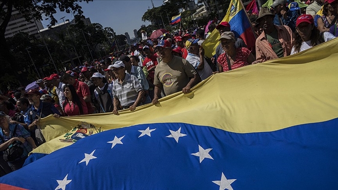 ´Milyonlarca Venezuelalı uzun bir direniş için bekliyor´