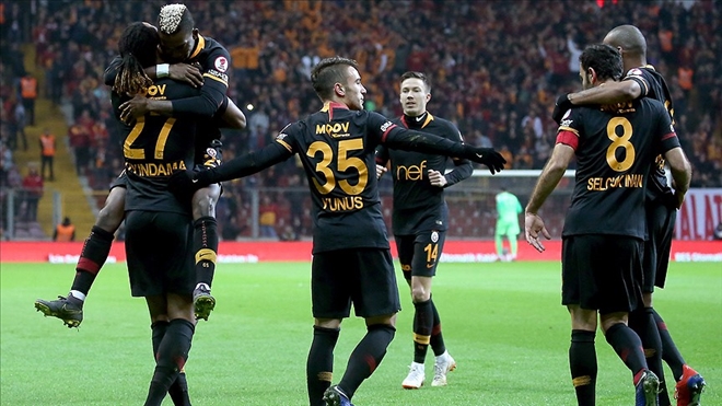 Galatasaray kupada tur kapısını araladı