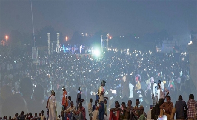 Sudanlı göstericiler: Suudi desteğini istemiyoruz
