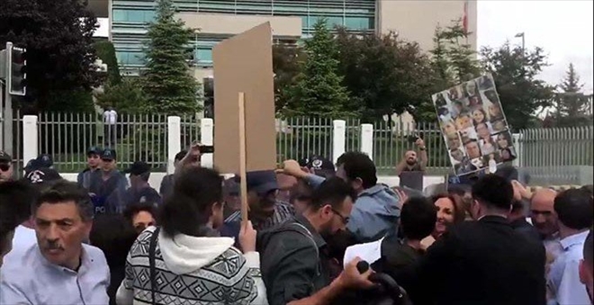 Çorlu protestosuna müdahale... Bari acıya saygı duyun