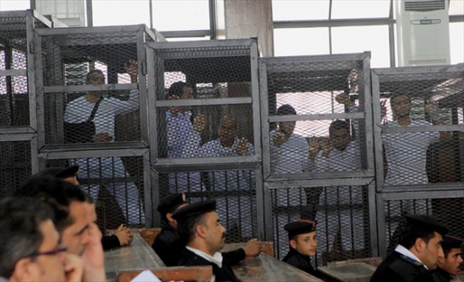 Mısır zindanlarındaki hasta mahkumlar hayata zor tutunuyor