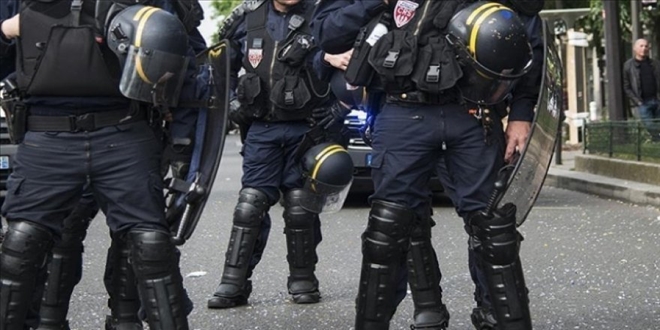 G7 Zirvesi Öncesi Protesto: 17 Gözaltı, 4 Yaralı