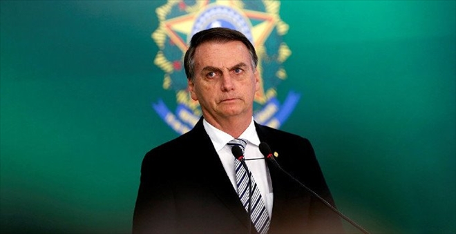 Bolsonaro, Amazonlar´daki yangınlar için yapılan yardımı reddetti