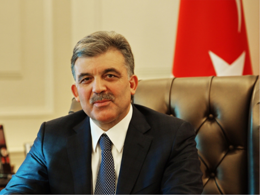   Abdullah Gül, ABD başkanı Donald Trump ve Benjamin Netanyahu tarafından açıklanan ‘Yeni Ortadoğu Planı’ ile ilgili görüşünü duyurdu