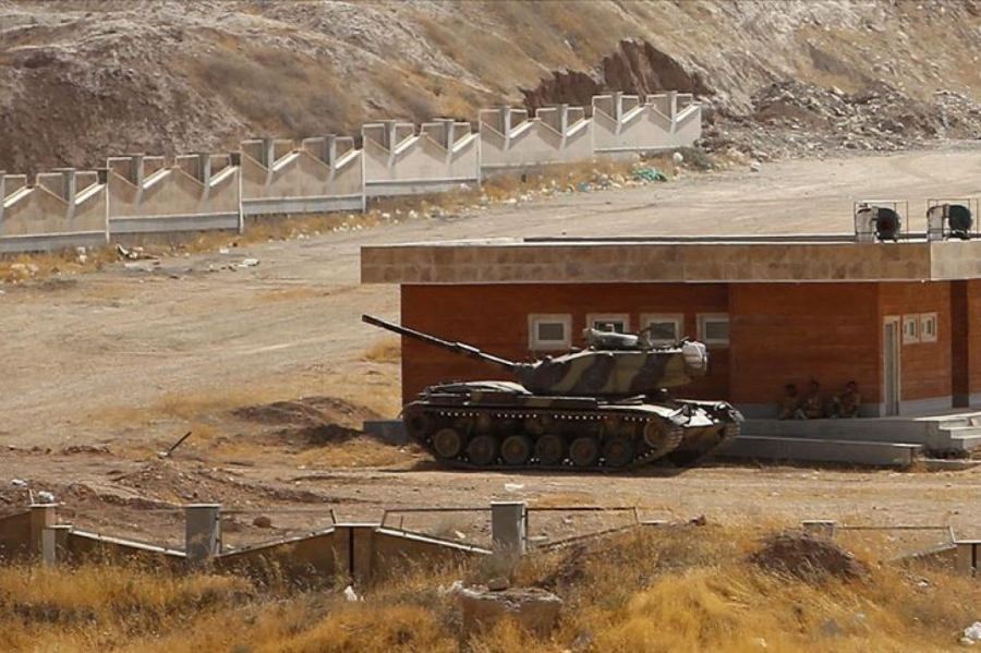 İran’dan tampon bölge hazırlığı: Çatışmaların yaşandığı bölgenin sınırına yığınak yapıldı