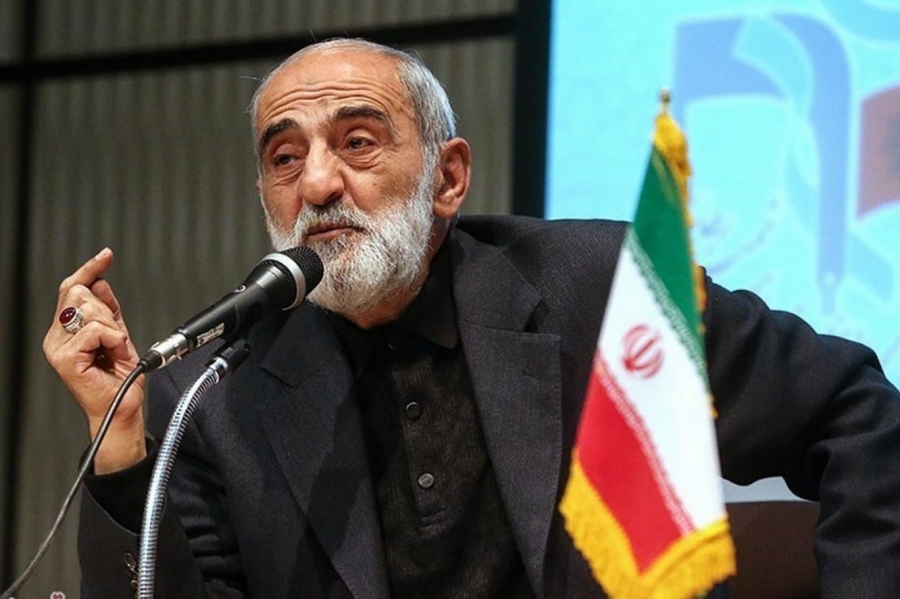 İranlı gazeteci Şeriatmedari