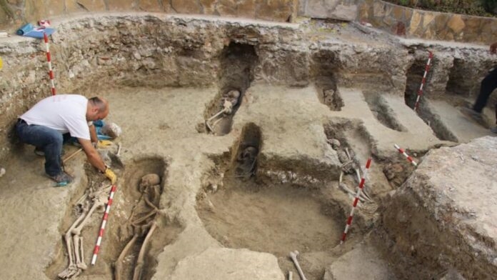 İspanya’da 1200 yıllık Müslüman mezarlığı bulundu
