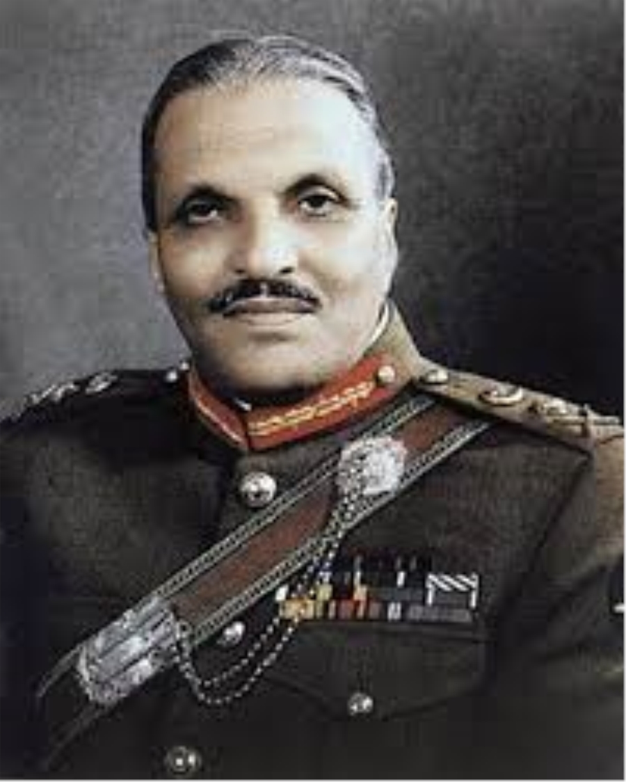 Pakistan eski Genelkurmay Başkanı Aslam Beg, Ziya
