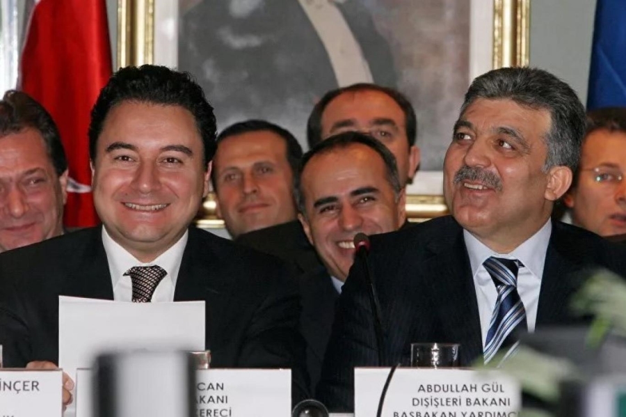 Abdullah Gül’e yakın isimlerden Baş: Ali Babacan ile ayrışma iddiası doğru değil