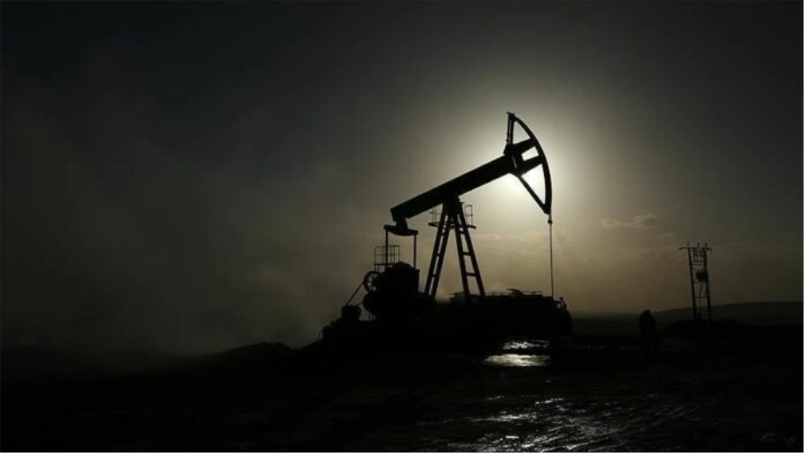 ABD’nin ham petrol stokları arttı..