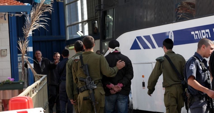 İsrail esirleri telefon üzerinden yargılıyor