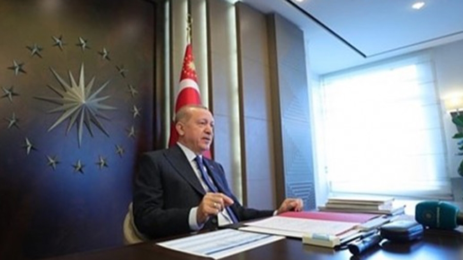   Erdoğan, milletvekilleri ve AKP teşkilatına “Sahaya inin” talimatı verdi