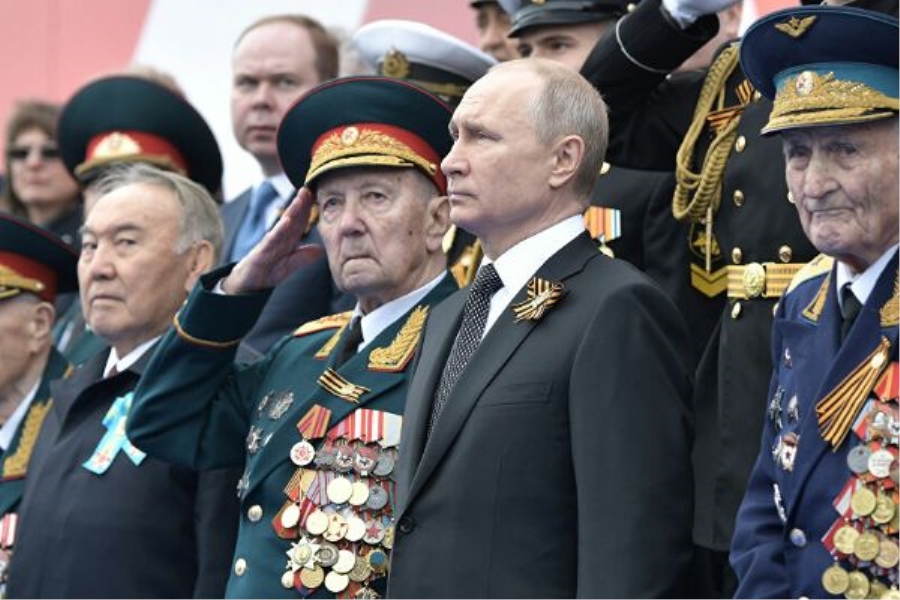 Kremlin Sözcüsü: Putin, 2. Dünya Savaşı hakkında makale yazdı