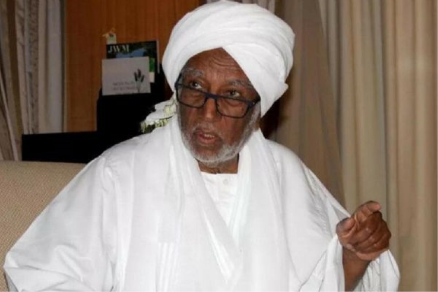 Ömer el-Beşir döneminde üst düzey görevlerdeydi! Eski Sudan Meclis Başkanı gözaltına alındı
