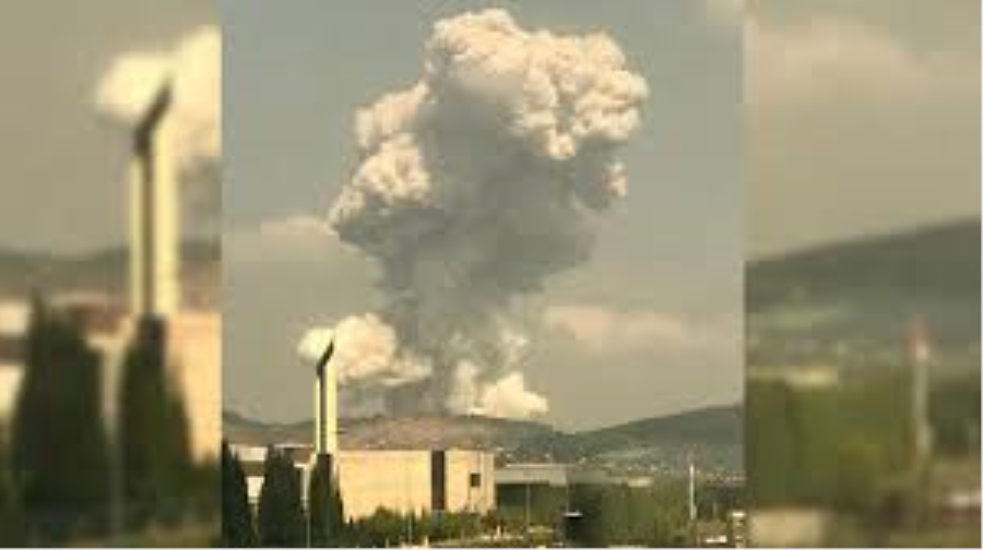   Gündem Sakarya Gazeteciler Cemiyeti Başkanı, havai fişek fabrikasındaki patlamayı yazdı: Fabrikanın sahibi MÜSİAD
