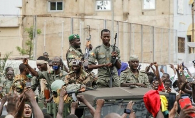 Mali Cumhuriyeti: 8 yılda iki askeri darbe