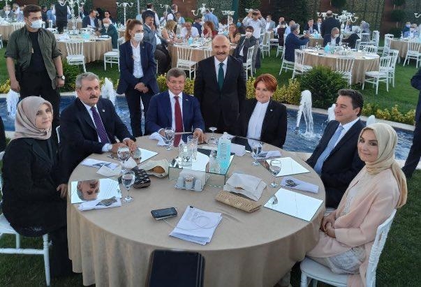Akşener, Davutoğlu ve Babacan aynı masada