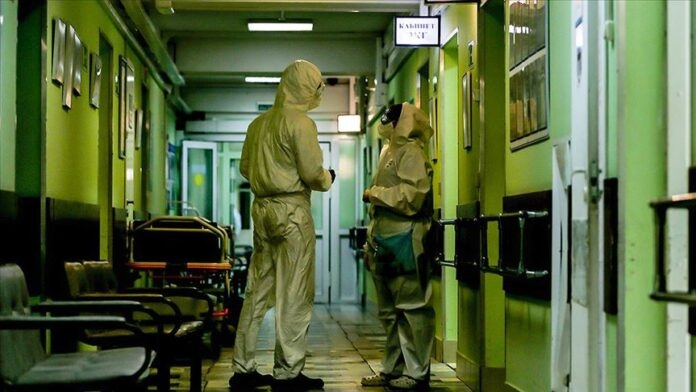 Kovid-19 vakalarının yüzde 14’ü sağlık çalışanlarında tespit edildi..