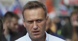 Putin Macron’a ‘Navalny kendi kendini zehirlemiş olabilir’ demiş