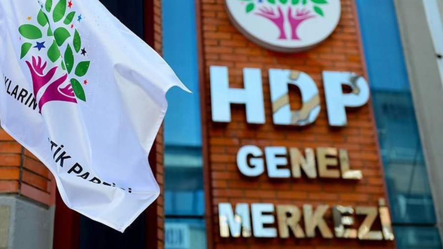 AYM, HDP İstanbul yöneticilerinin başvuruları hakkında karar verdi; devlet 40