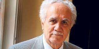 Kemal Burkay: “ Türkiye’nin düze çıkmasını Kürt sorununun çözümüne bağlayan Burkay: Bir ülke kendi iç sorunlarını çözmeyi başaramazsa, başkaları işe karışır”