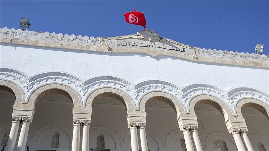 Nahda Hareketi ile Tunus’un Kalbi partileri hakkında soruşturma..