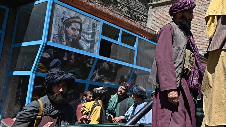 Afganistan büyükelçilikleri Taliban hükümetiyle ilişkileri kesti