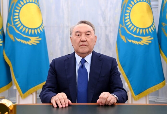 Protestolardan beri ilk kez konuşan Nazarbayev: “Elitler arasında çatışma yok”