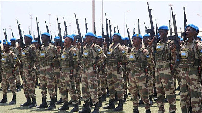 Somali ordusu Eş-Şebab