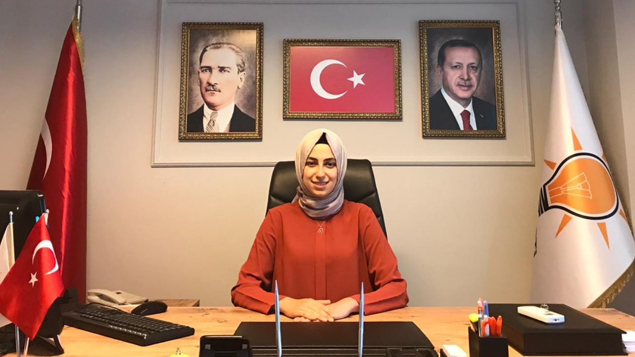 AKP İBB Meclis Üyesi Amine Kaba istifa etti: Adaletten uzaklaşma ve liyakatsizlik gibi nedenlerle partimden ayrılıyorum