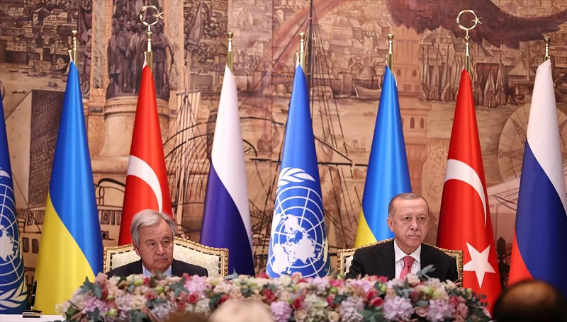 Tahıl krizi İstanbul’da çözüldü: BM Genel Sekreteri