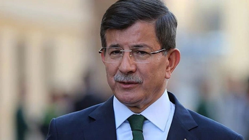 Eski Dışişleri Bakanı Yakış: Suriye ile ilişkilerin sarpa sarmasına Ahmet Davutoğlu sebep oldu