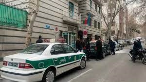 Azerbaycan’ın İran’daki Büyükelçiliğine silahlı saldırı: 1 ölü, iki yaralı