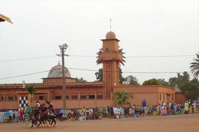 Kamerun´da cami ve medreseler kapatılıyor