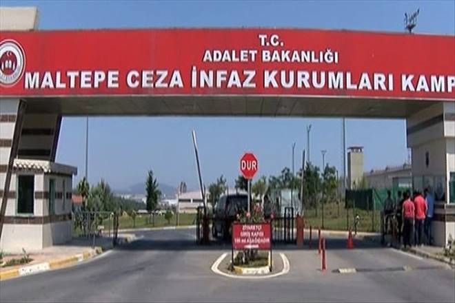 İstanbul´da koruma taburuna saldırı