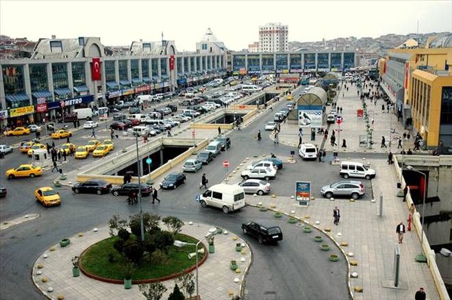 İSTANBUL ESENLER OTOGARI´NDA SİLAHLI ÇATIŞMA