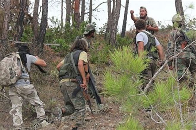 Esed Türkmenlere ´napalm´ bombası attı