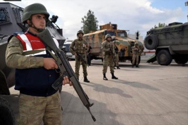 PKK, askeri gazinoya saldırdı