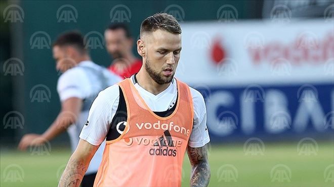 Beşiktaş Milosevic´le yollarını ayırdı