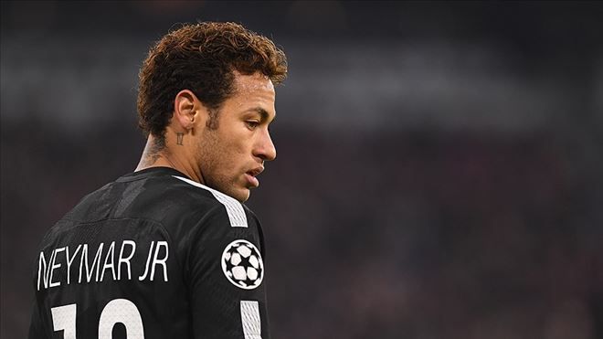 Neymar, Belçika´dan sürpriz bekliyor