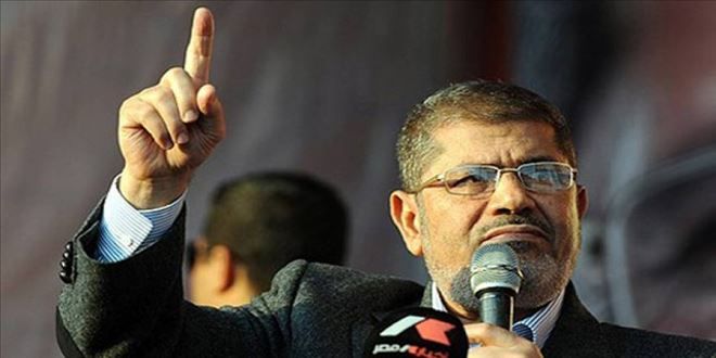 Muhammed Mursi´ye Üç Yıl Hapis Cezası 