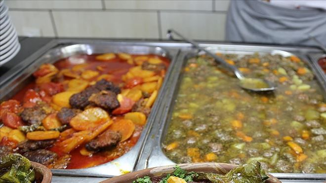 Memur ve sözleşmelilerin yemek ücretleri belirlendi