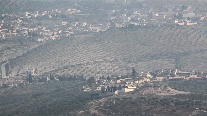 Siviller Afrin´i terk ediyor