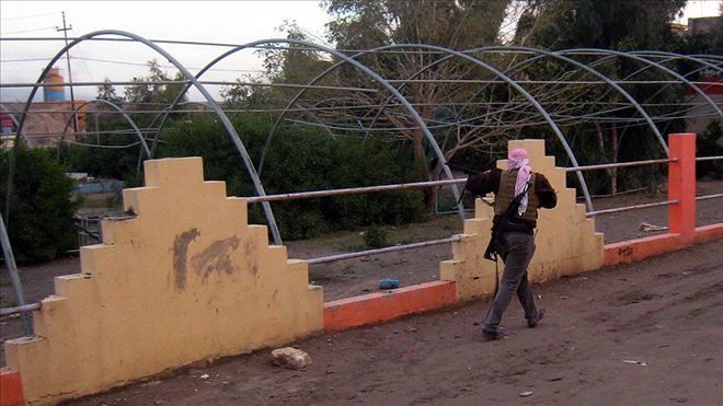 PYD/PKK DEAŞ´lı esirleri TSK ile savaşmaları için serbest bıraktı