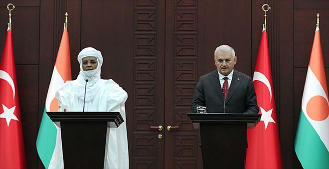 BAŞBAKAN YILDIRIM İLE NİJER BAŞBAKANI RAFİNİ´DEN ORTAK AÇIKLAMA