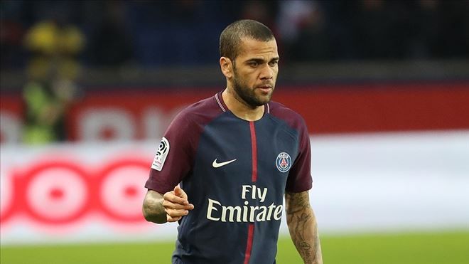 PSG´Lİ ALVES´E 3 MAÇ CEZA